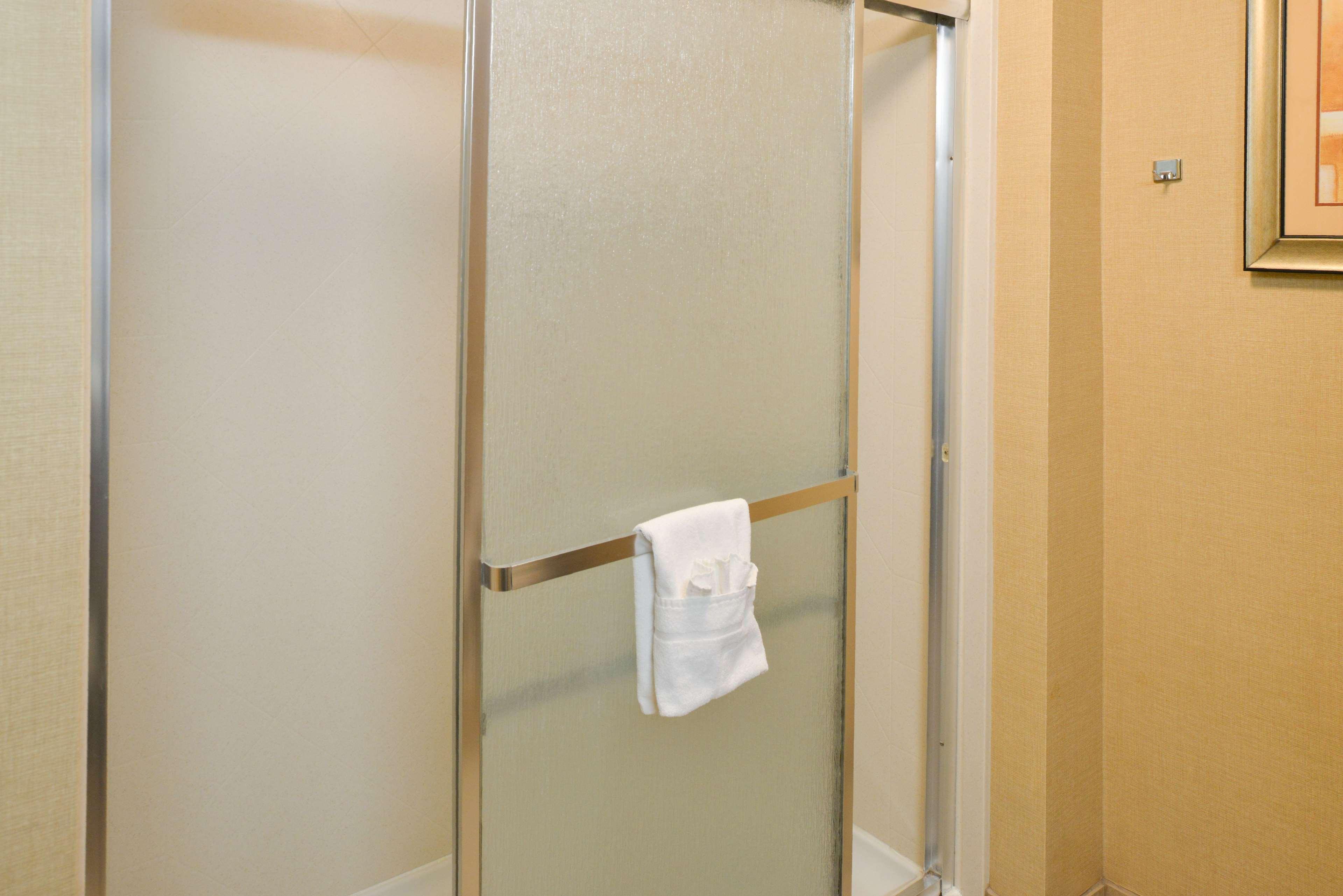 Hotel Hampton 3*